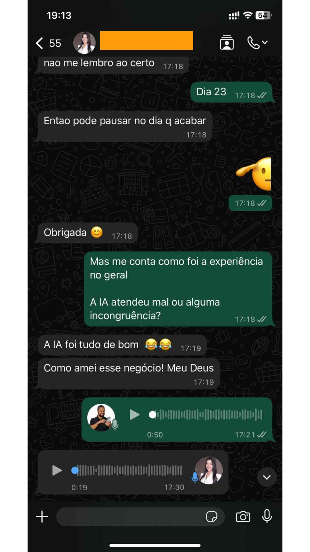 Depoimento vertical de cliente da SCS Mídia